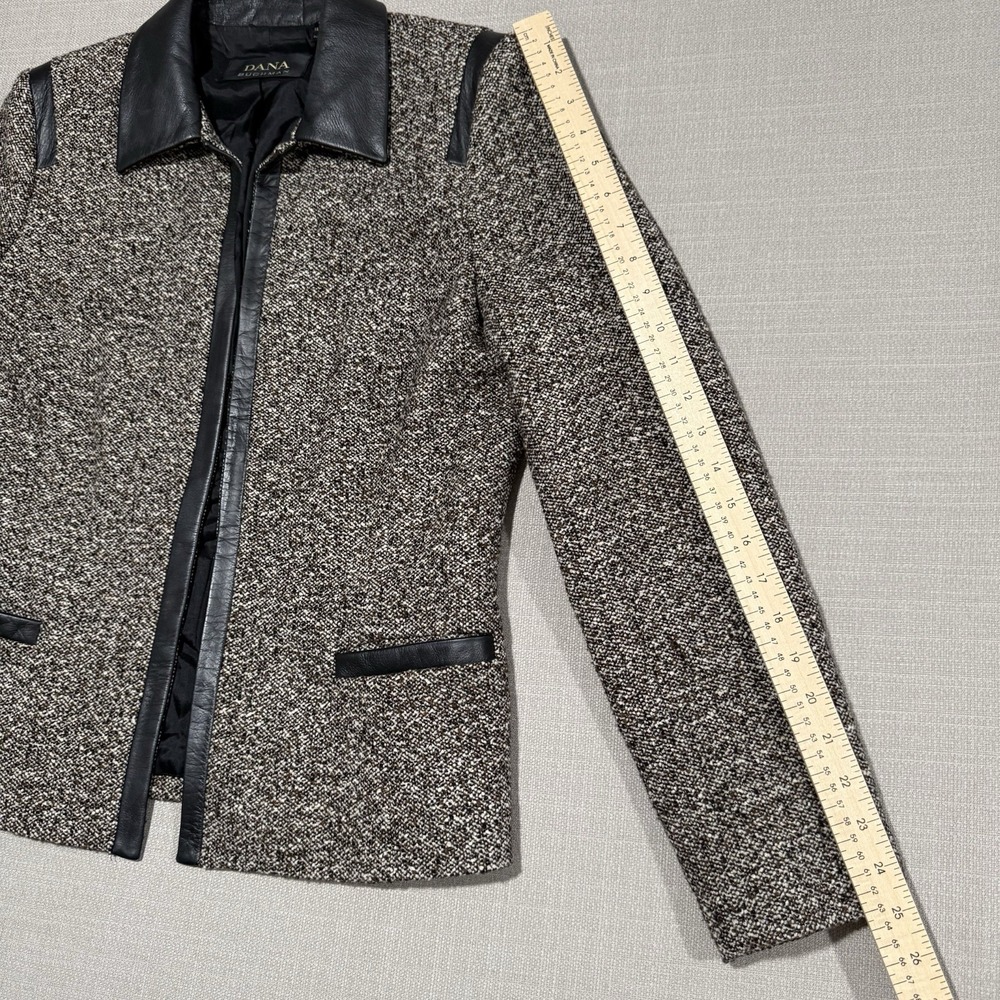 Dana Buchman Wool Blend Open Front Brown Tweed Blazer Black Leather Trim Size 8 - Picture 11 of 11